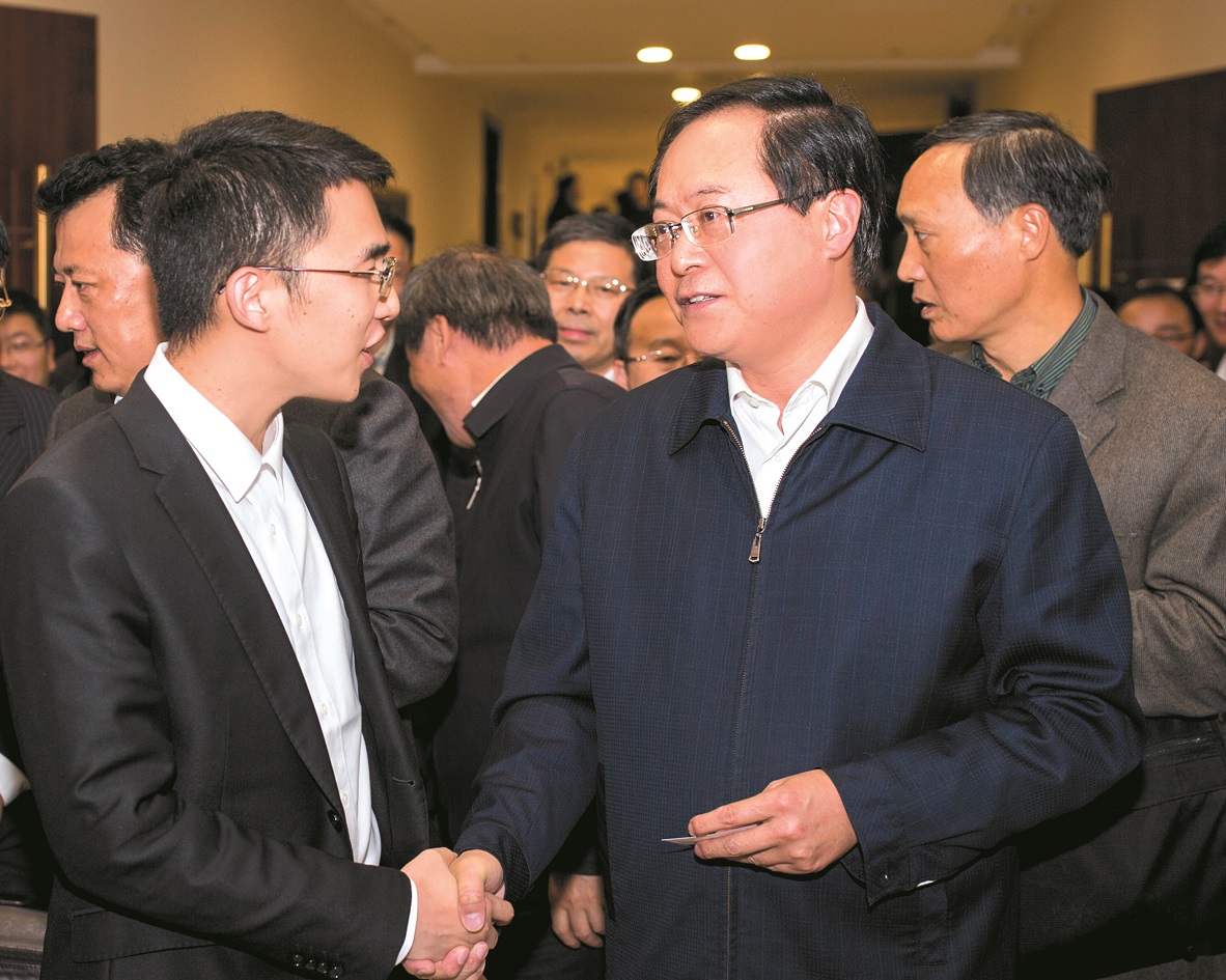 第十四届全国政协常委、人口资源环境委员会主任车俊亲切慰问